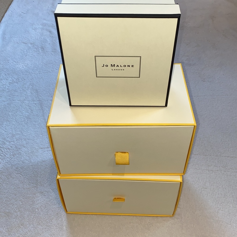 Jo Malone decor empty boxes bundle (3 empty boxes) - Picture 2 of 11